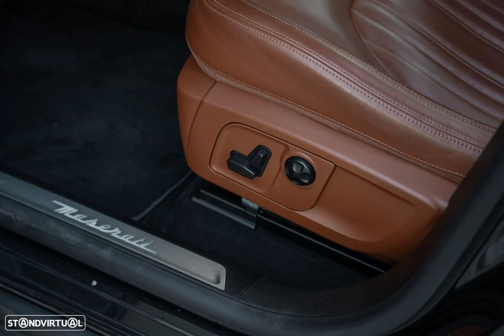 Maserati Levante 3.0 V6 S - 22