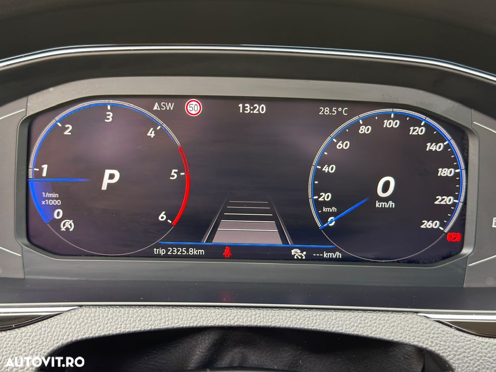 Volkswagen Passat - 26