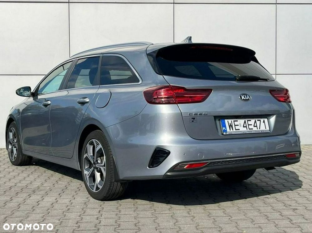 Kia Ceed 1.5 T-GDI Business Line DCT - 10