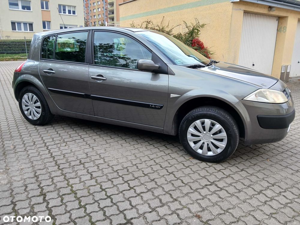 Renault Megane - 8