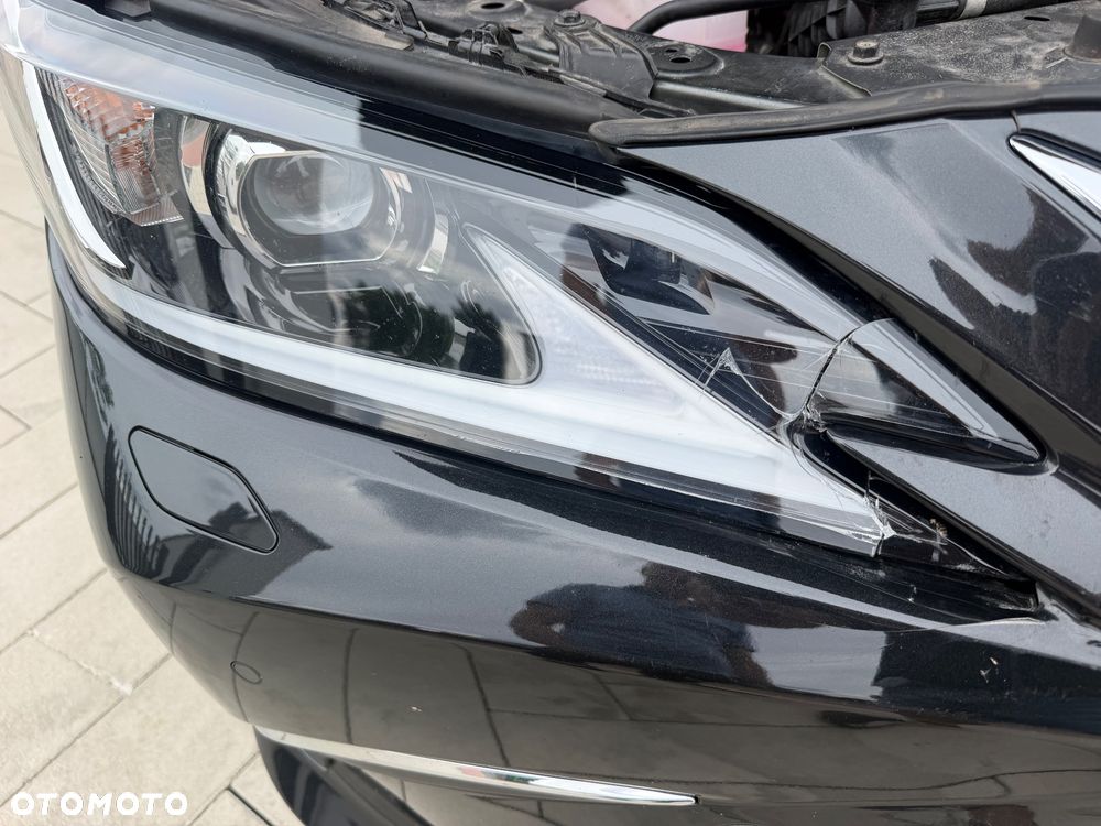 Lexus ES 300h Business Edition + - 20