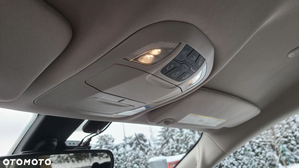 Chrysler Pacifica - 21
