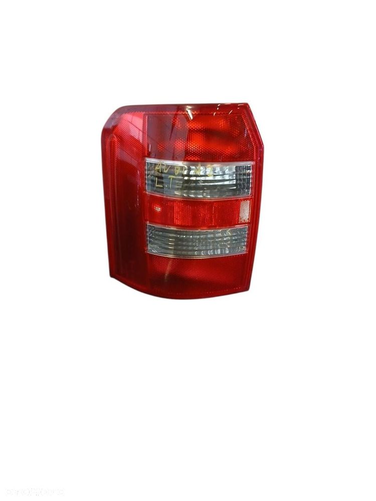 LAMPA LEWA TYLNA TYŁ AUDI A2 - 1