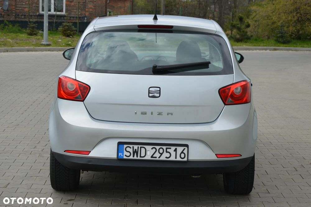 Seat Ibiza 1.4 16V Reference - 11