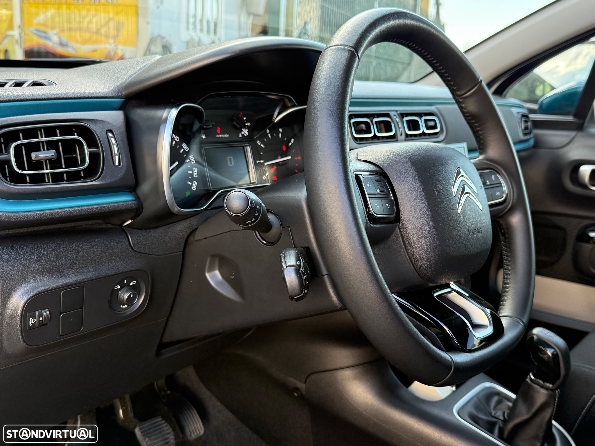 Citroën C3 1.2 PureTech Shine - 20