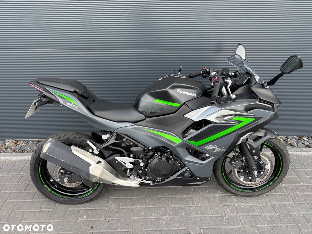 Kawasaki Ninja - 5