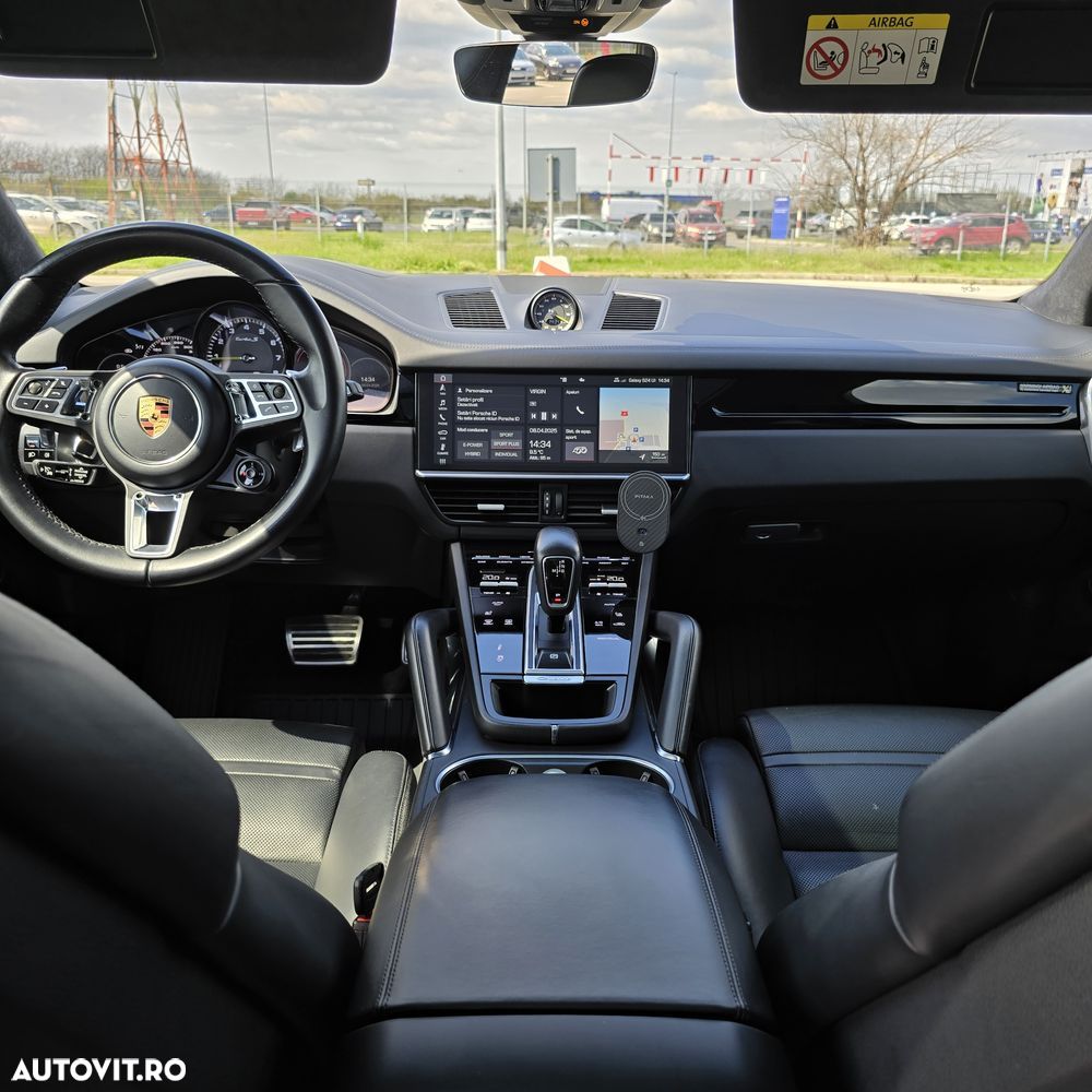 Porsche Cayenne Turbo S E-Hybrid Tiptronic S - 11