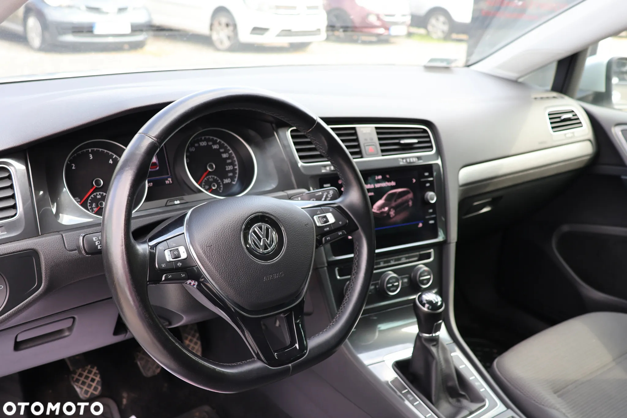 Volkswagen Golf VII 2.0 TDI BMT Comfortline - 7