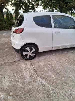 Mitsubishi Colt - 9