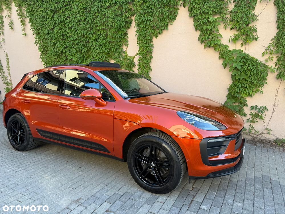 Porsche Macan Standard - 1