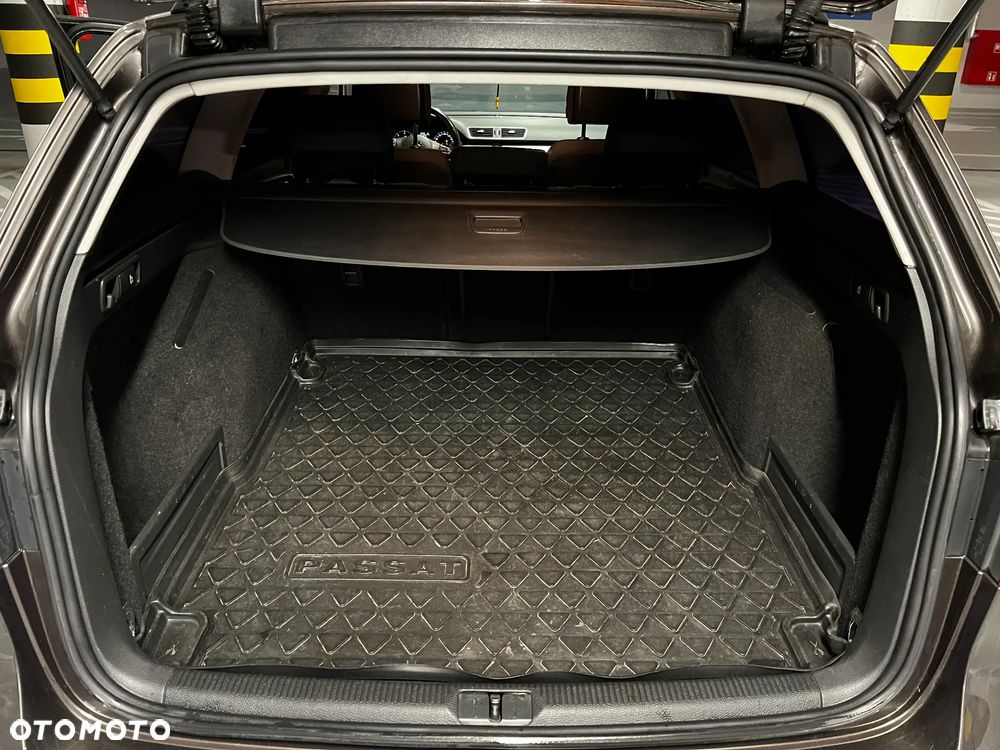 Volkswagen Passat 2.0 TDI Highline DSG - 7