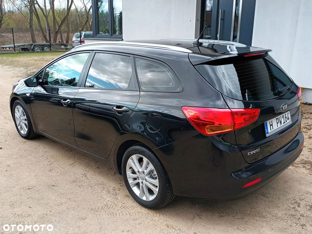 Kia Ceed 1.6 GDI Edition 7 - 17