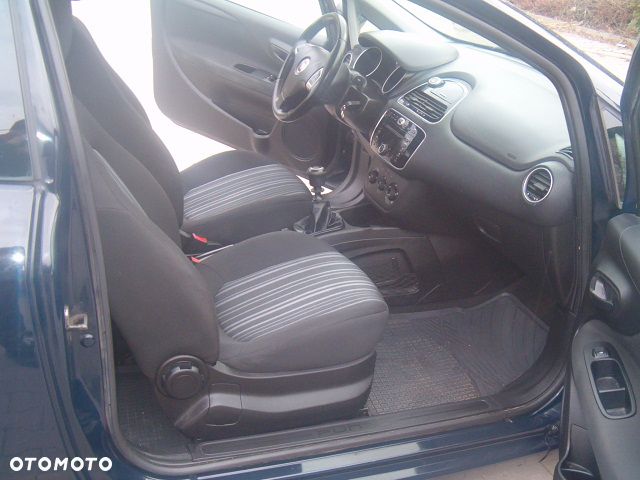 Fiat Punto - 15