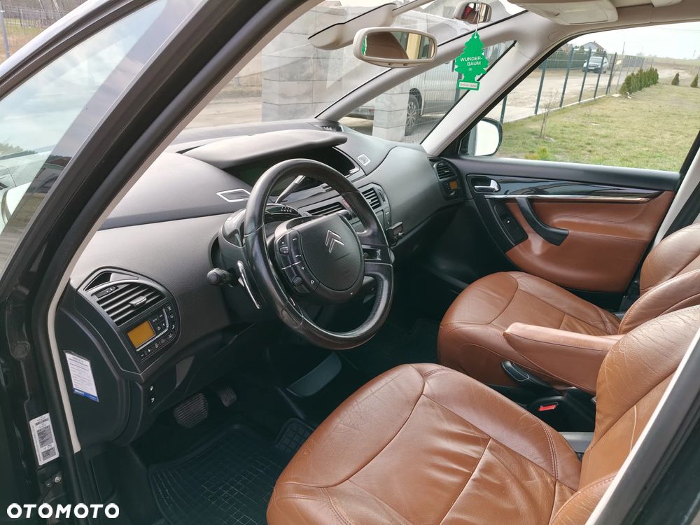 Citroën C4 Grand Picasso 2.0i Exclusive MCP - 8