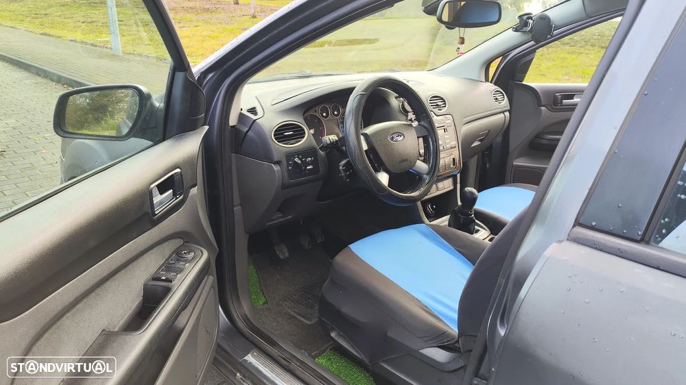 Ford Focus SW 1.6 TDCi Ghia - 20