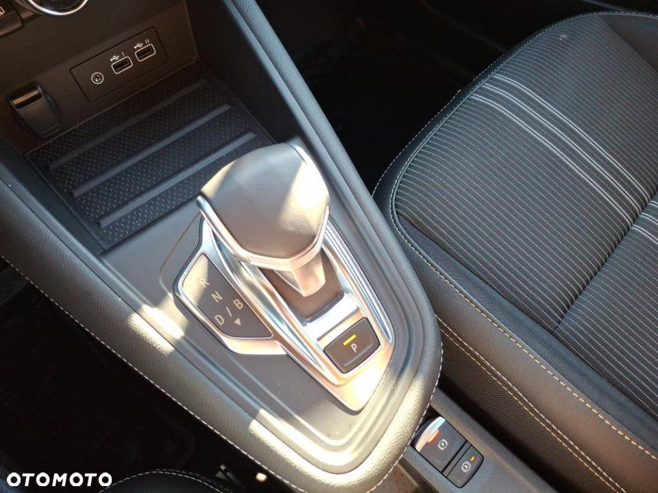 Renault Captur - 16