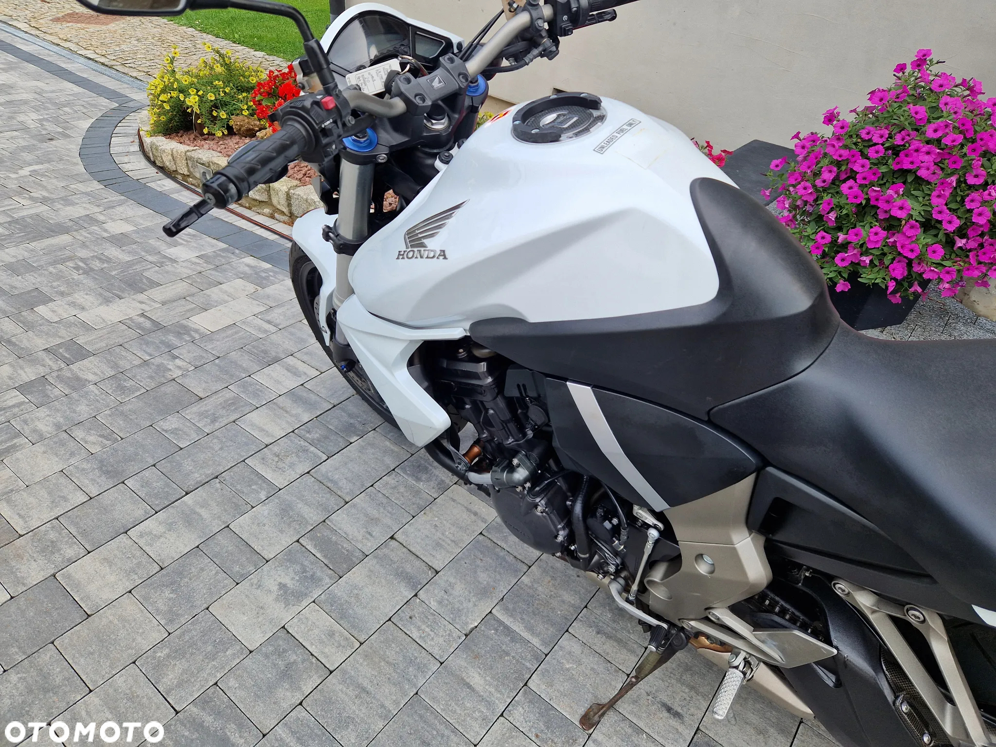 Honda CB - 13