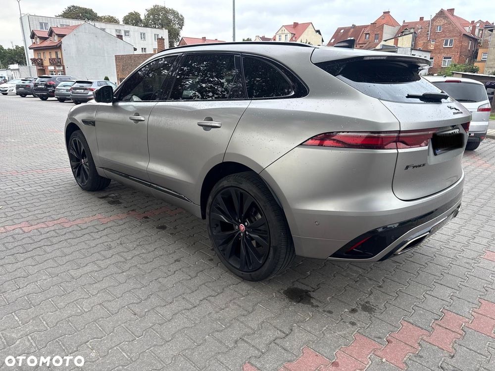 Jaguar F-Pace - 16