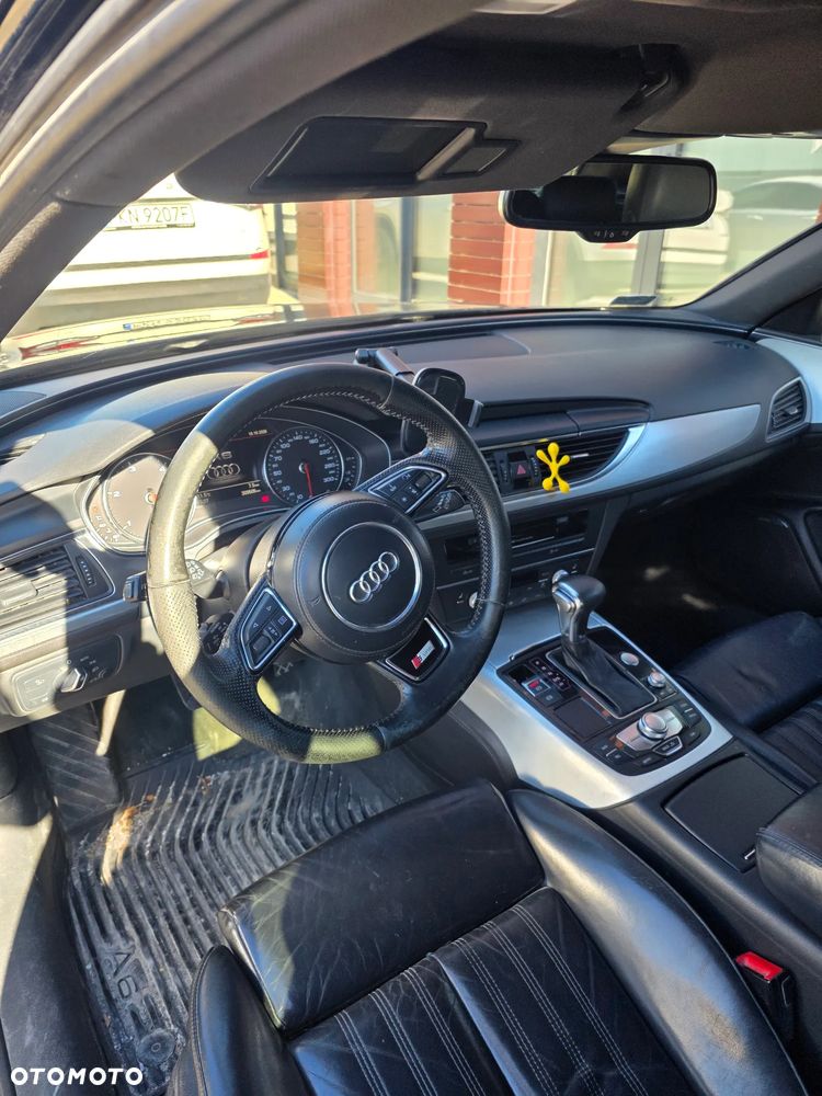 Audi A6 Avant - 17
