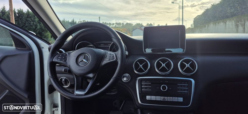 Mercedes-Benz A 200 d 7G-DCT Style - 10