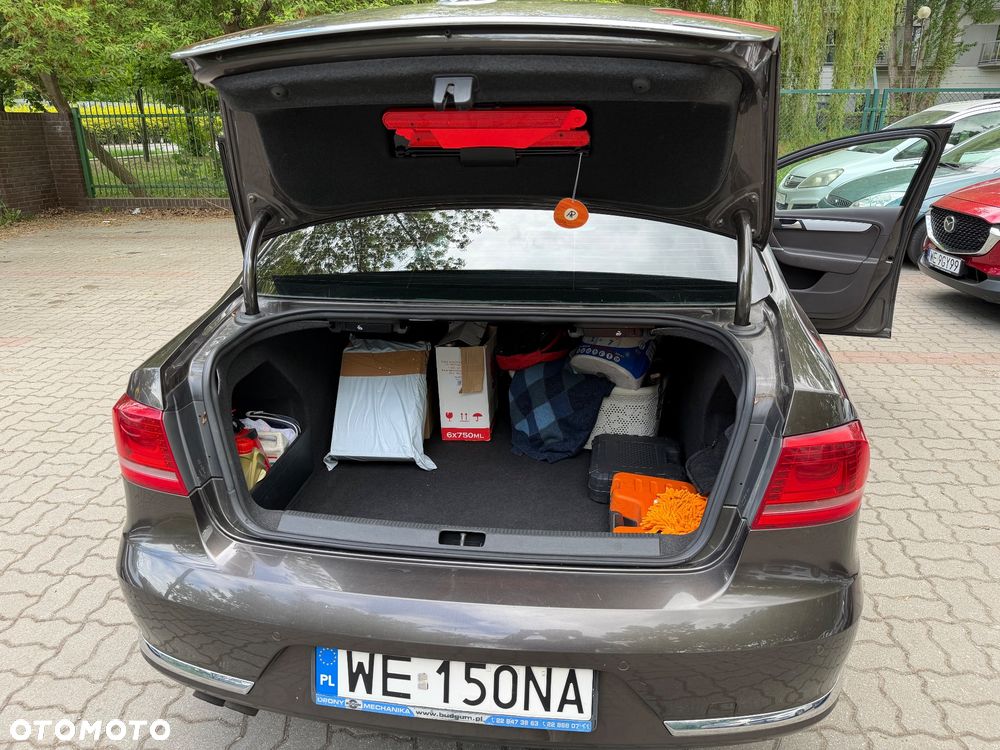 Volkswagen Passat 2.0 TDI Highline DSG - 7