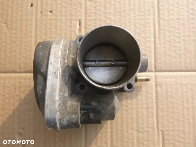 PRZEPUSTNICA RENAULT SCENIC II 1.6 16V 8200190230 - 9