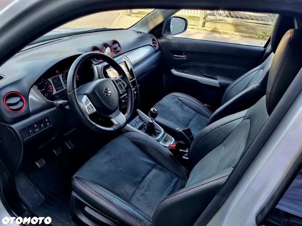 Suzuki Vitara 1.4 Boosterjet Premium 2WD - 10