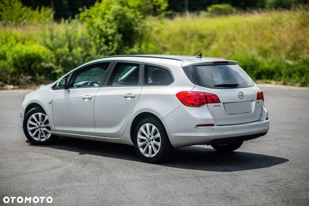 Opel Astra - 17