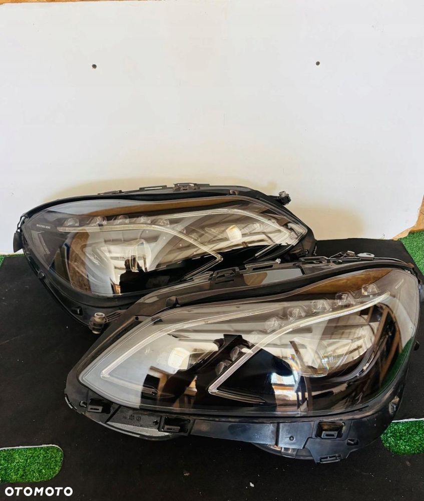 LAMPY PRZEDNIE REFLEKTORY MERCEDES W212 LIFT FULL LED ILS BLACK AMG SHADOW - 1