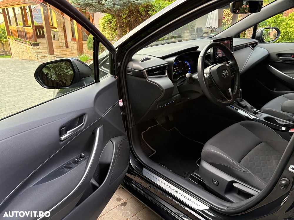 Toyota Corolla - 14