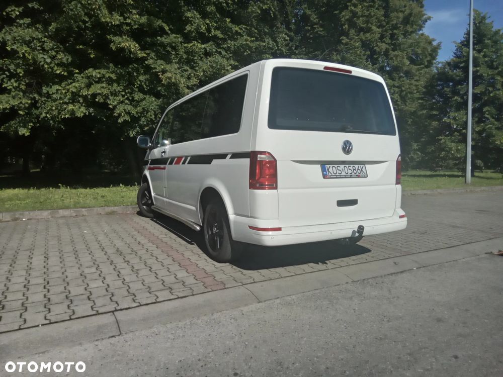 Volkswagen Caravelle - 7
