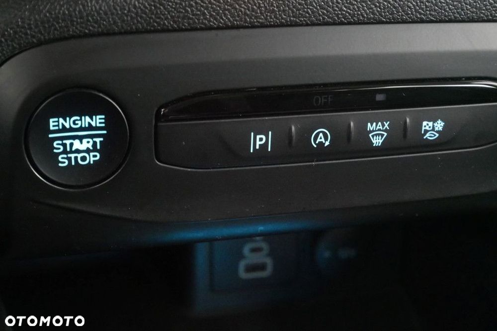 Ford Focus 1.0 EcoBoost Titanium - 21