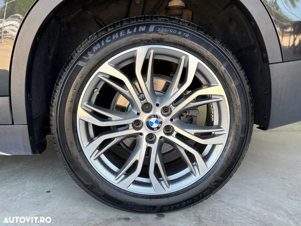 BMW X1 sDrive18d Aut. xLine - 34