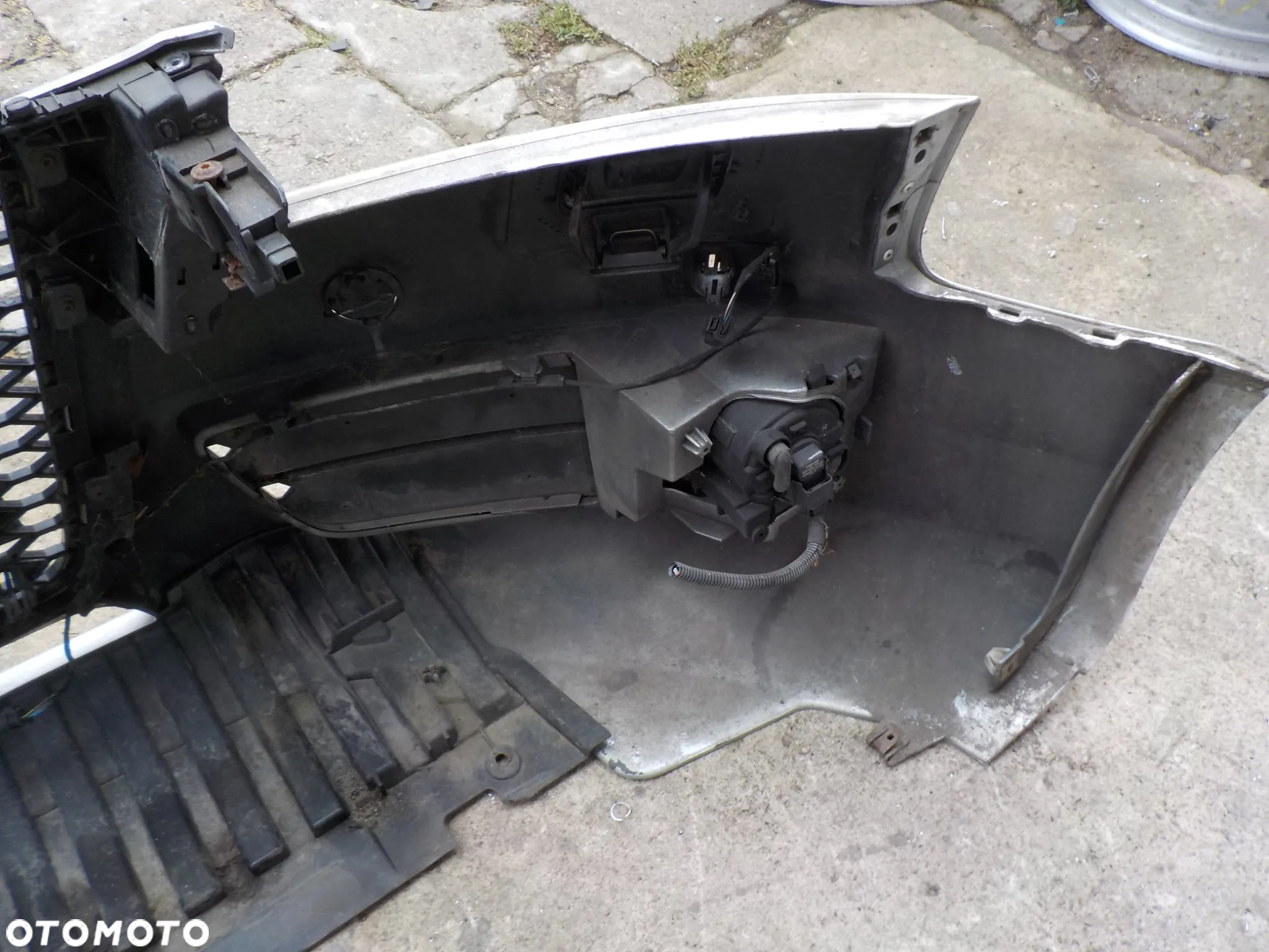 AUDI A5 8T ZDERZAK PRZÓD POD PDC XENON KOLOR LX7W - 8
