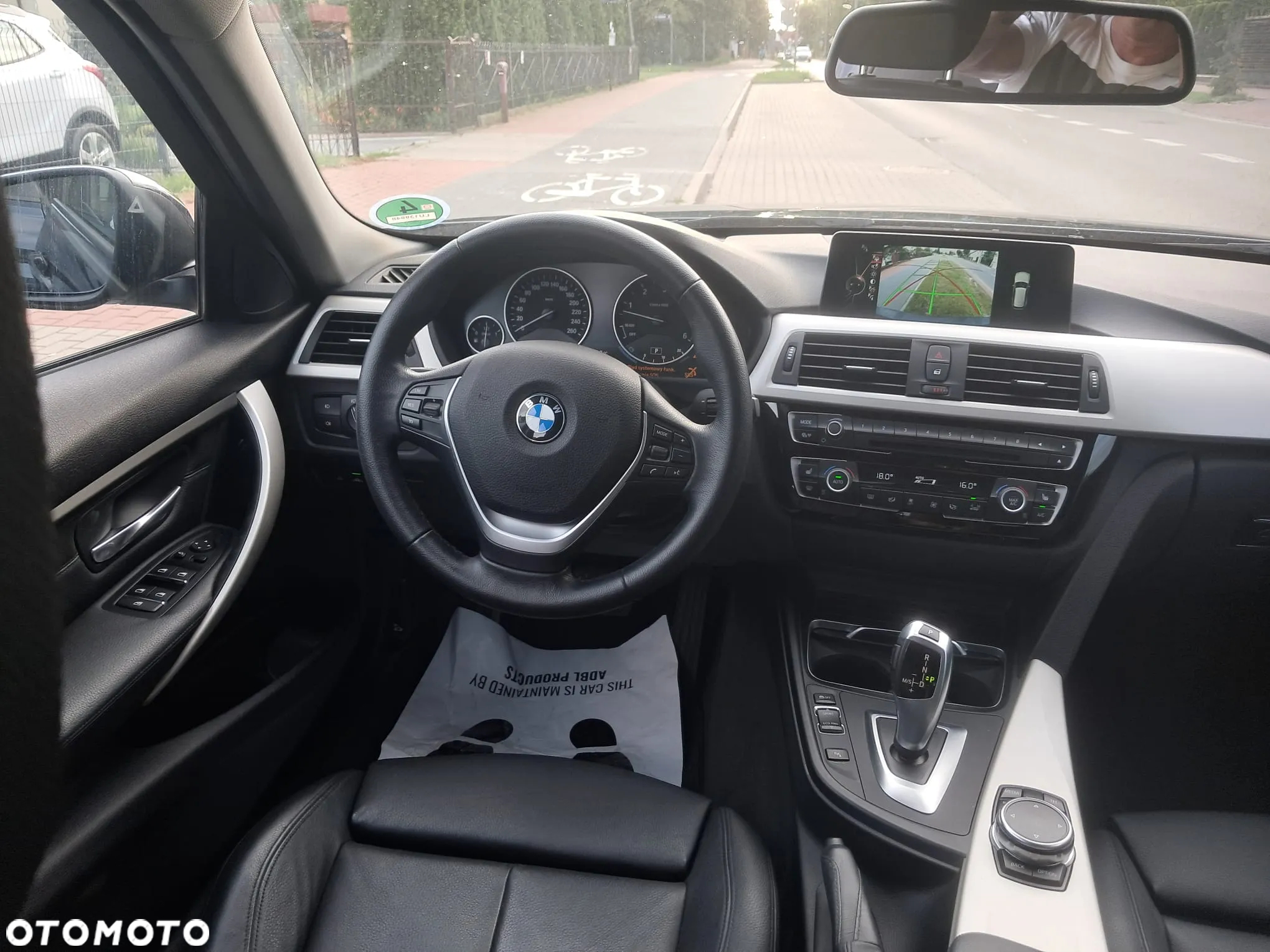 BMW Seria 3 330d M Sport - 9