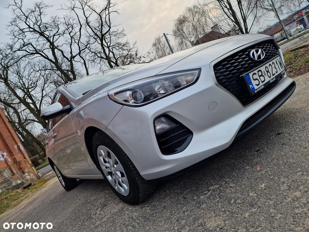 Hyundai i30 1.4 Comfort - 11