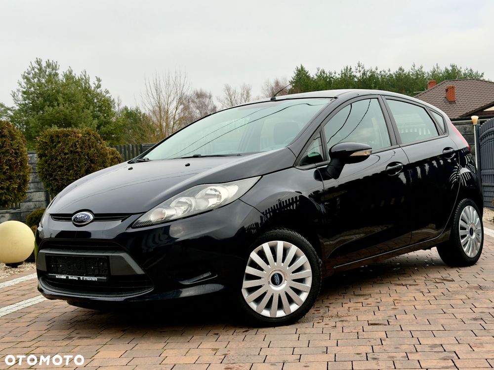 Ford Fiesta - 12