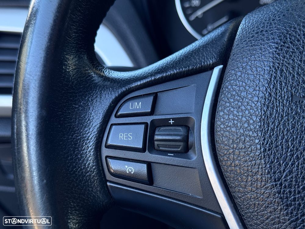 BMW 114 d Line Sport - 13