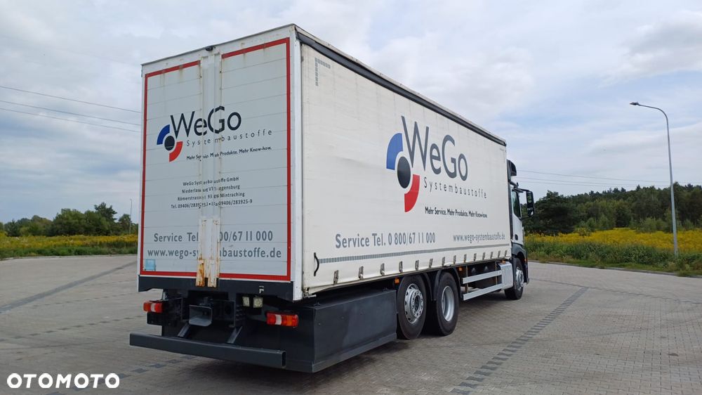 Mercedes-Benz Actros - 7