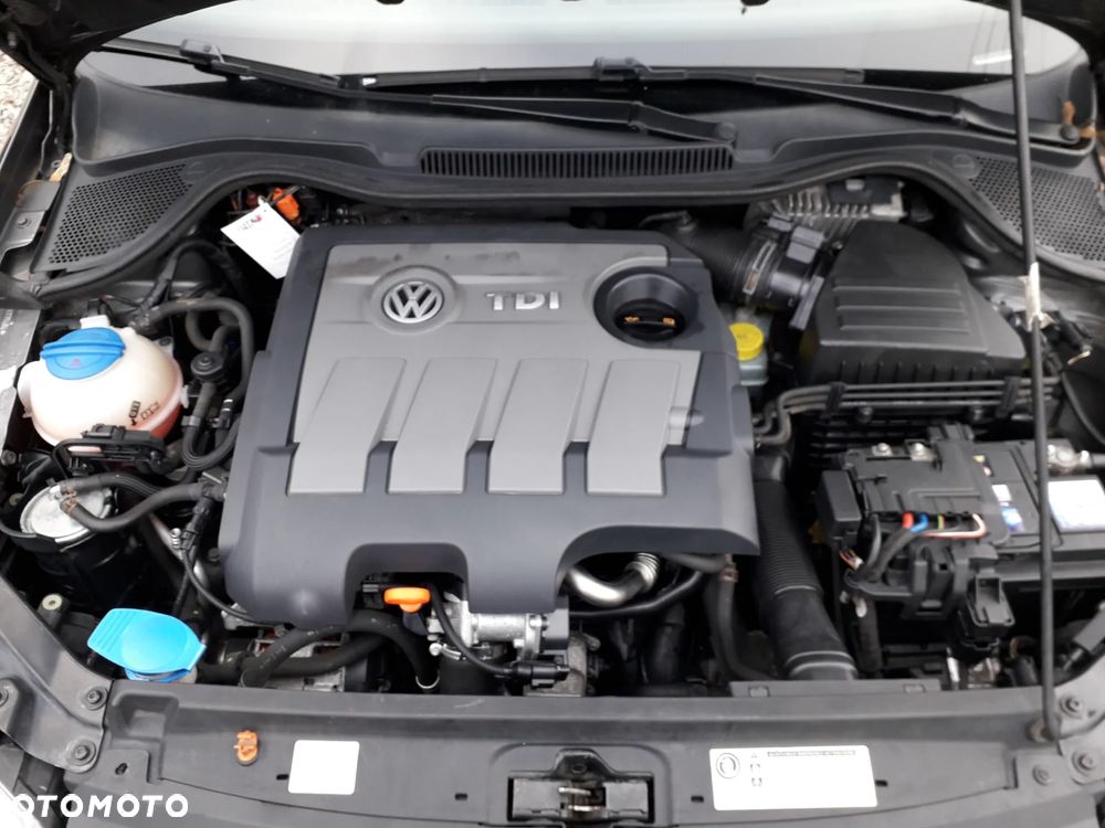 Volkswagen Polo 1.6 TDI MATCH - 12