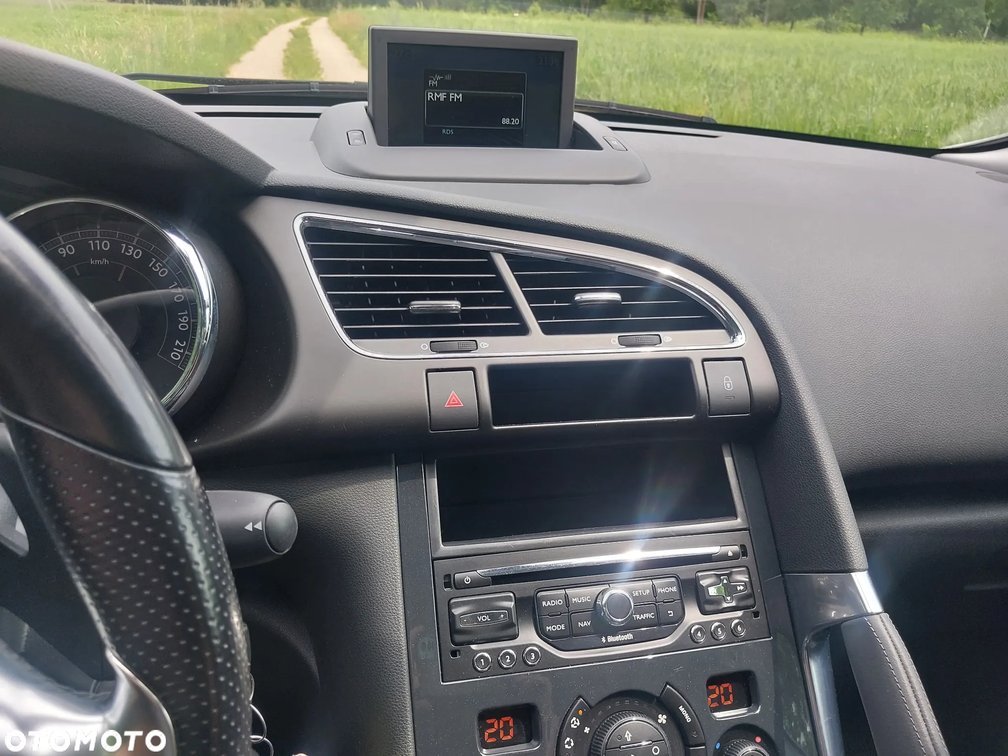 Peugeot 3008 - 16