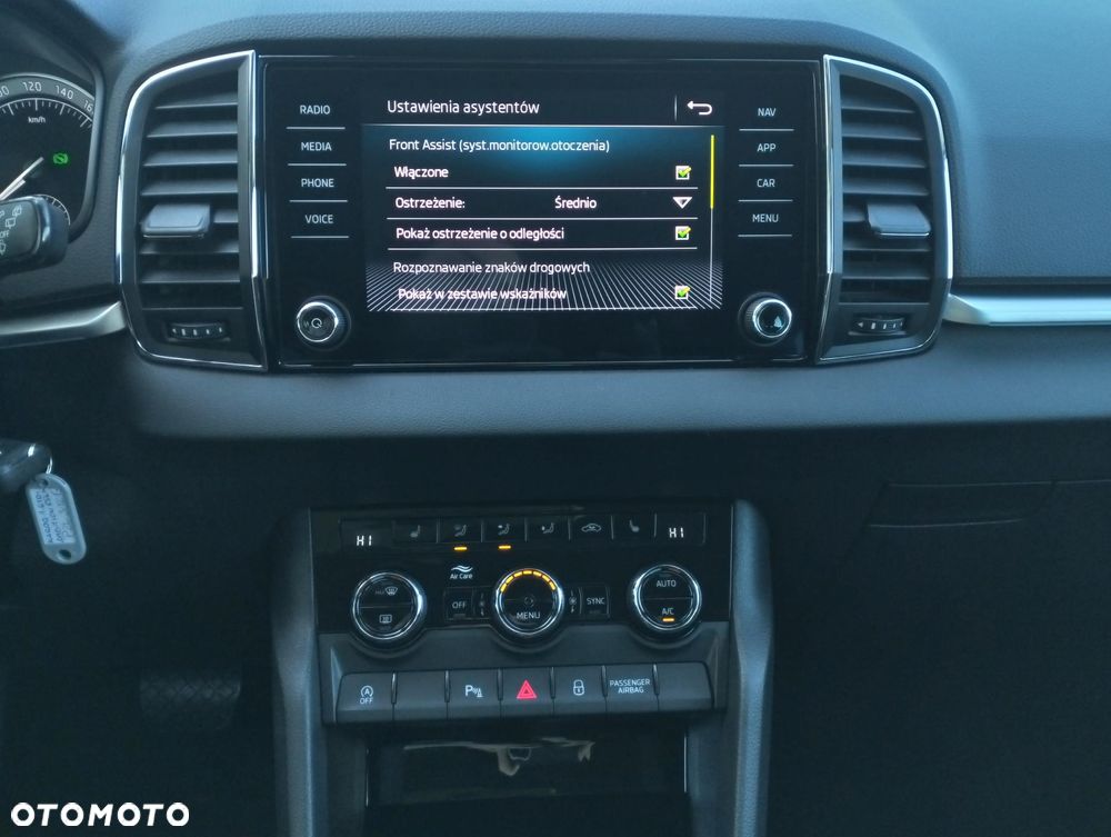Skoda Karoq 1.6 TDI SCR DSG Ambition - 26