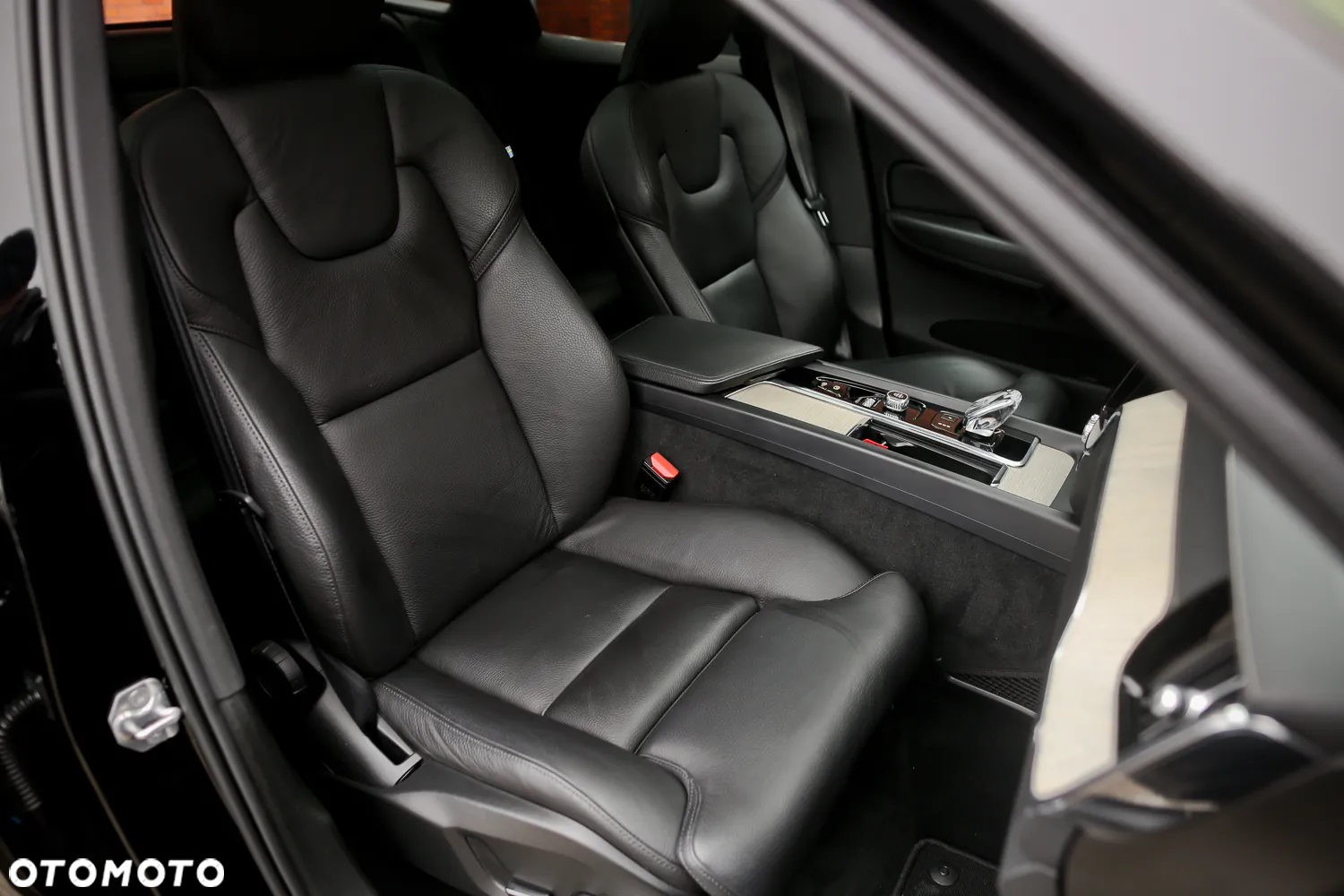 Volvo XC 60 B5 D AWD Geartronic Inscription - 30