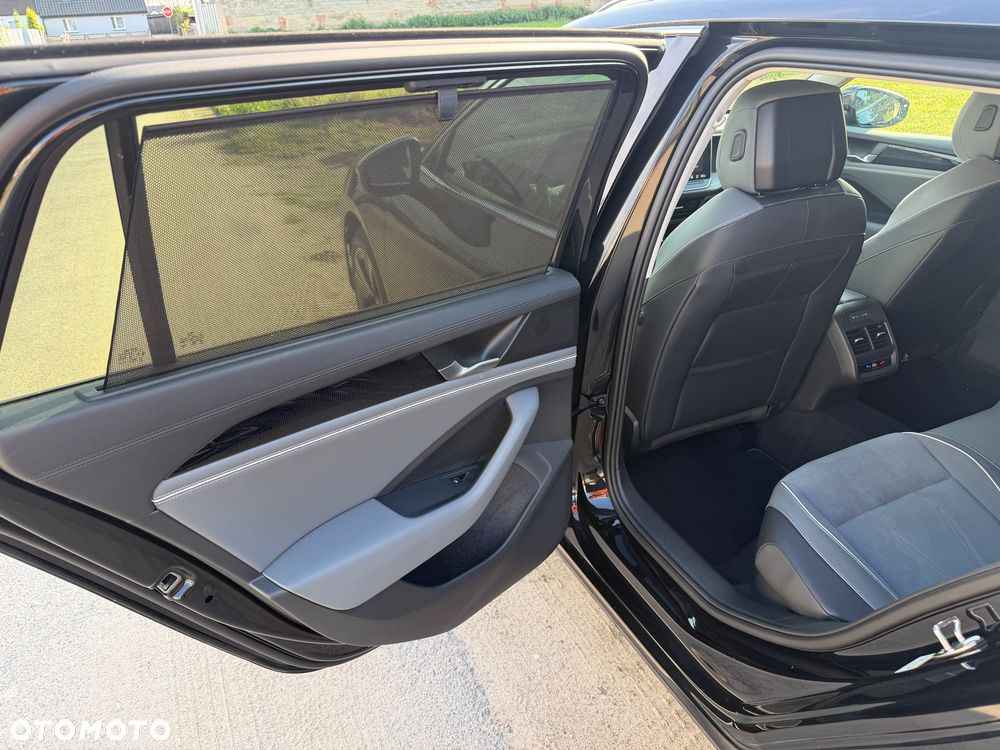 Volkswagen Passat Variant 1.5 TSI OPF DSG Business - 17