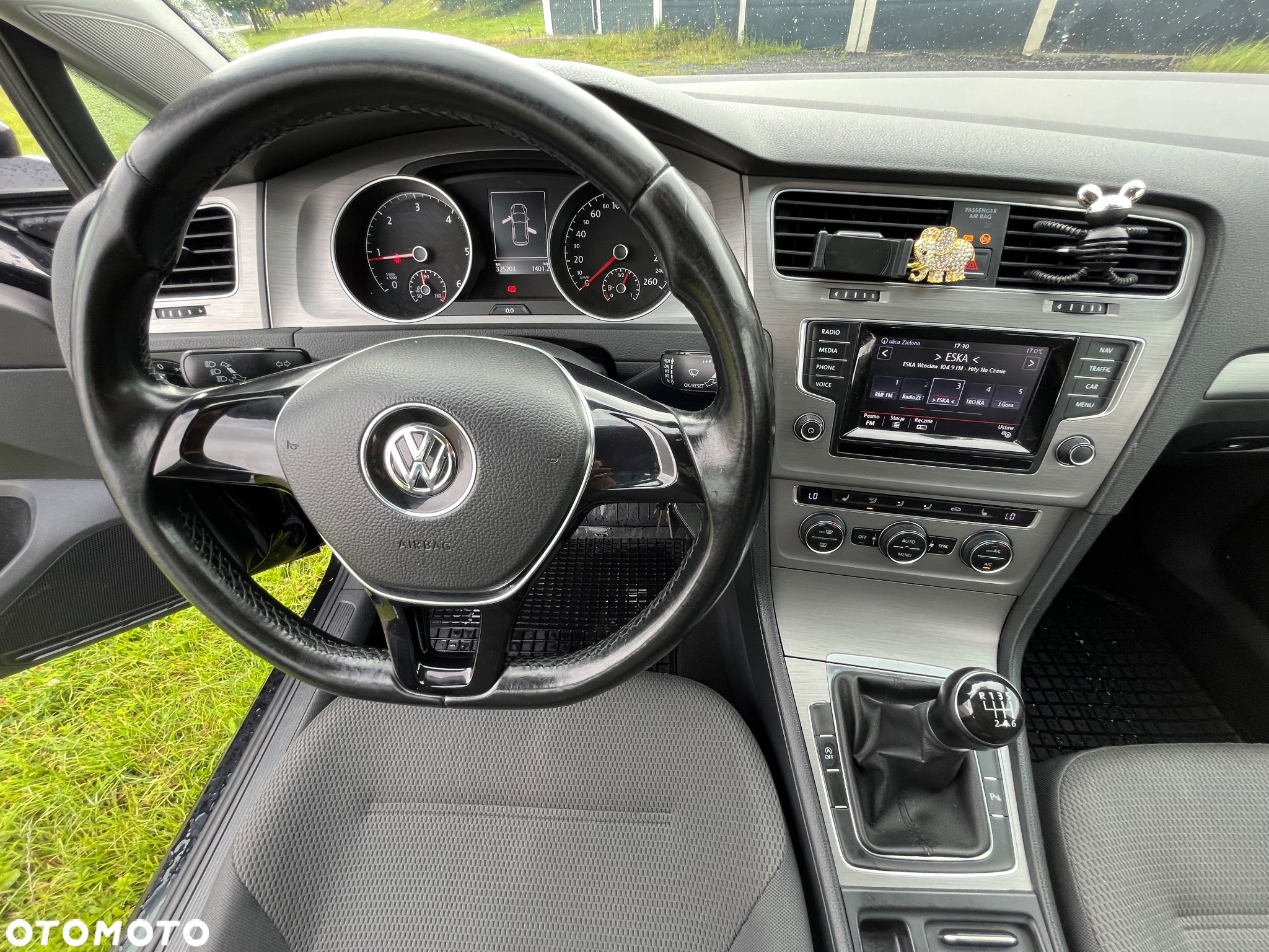 Volkswagen Golf 2.0 TDI BlueMotion Technology Edition - 9