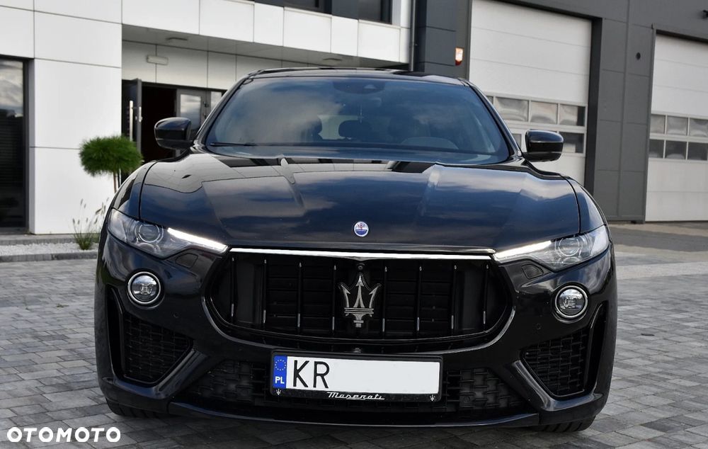 Maserati Levante - 3