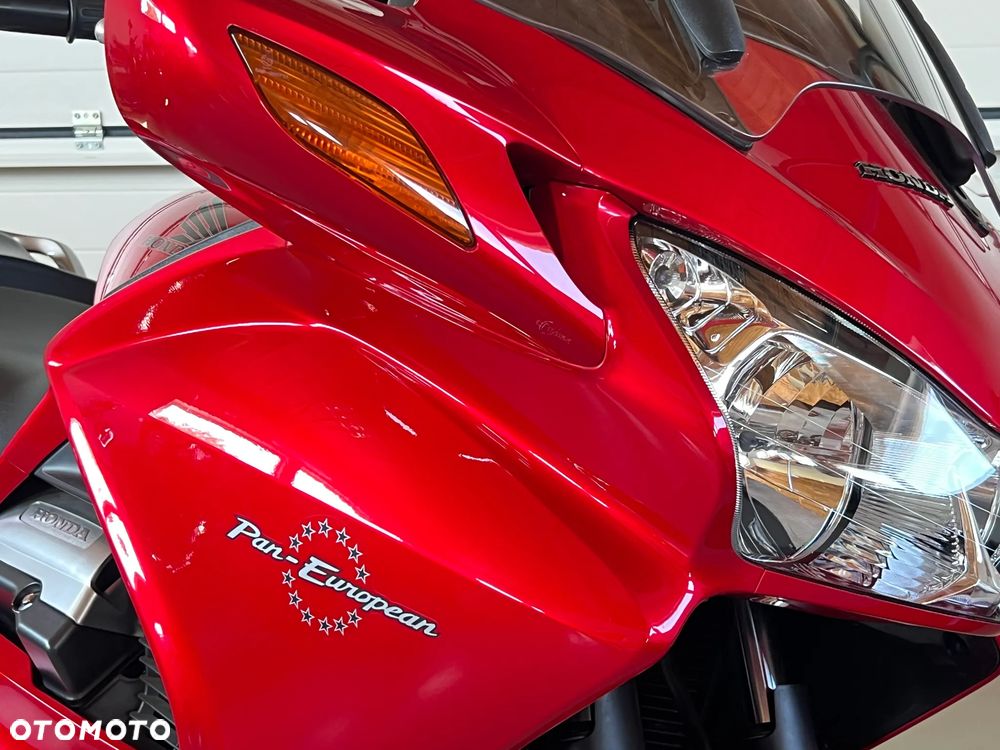 Honda ST - 21