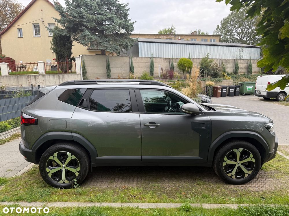 Dacia Duster 1.6 Full Hybrid 140 Journey MMT - 1
