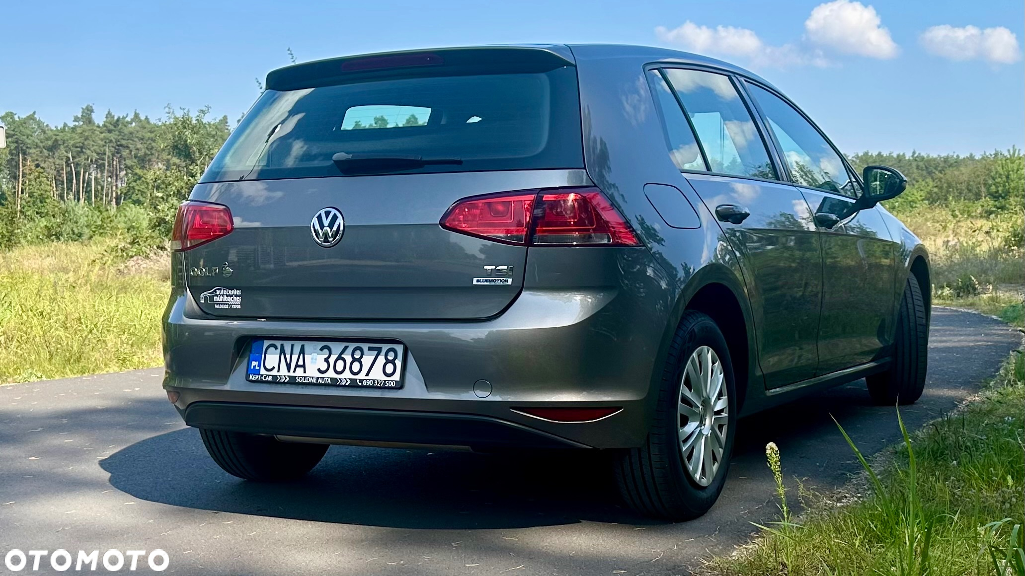 Volkswagen Golf VII 1.2 TSI BMT Start - 11