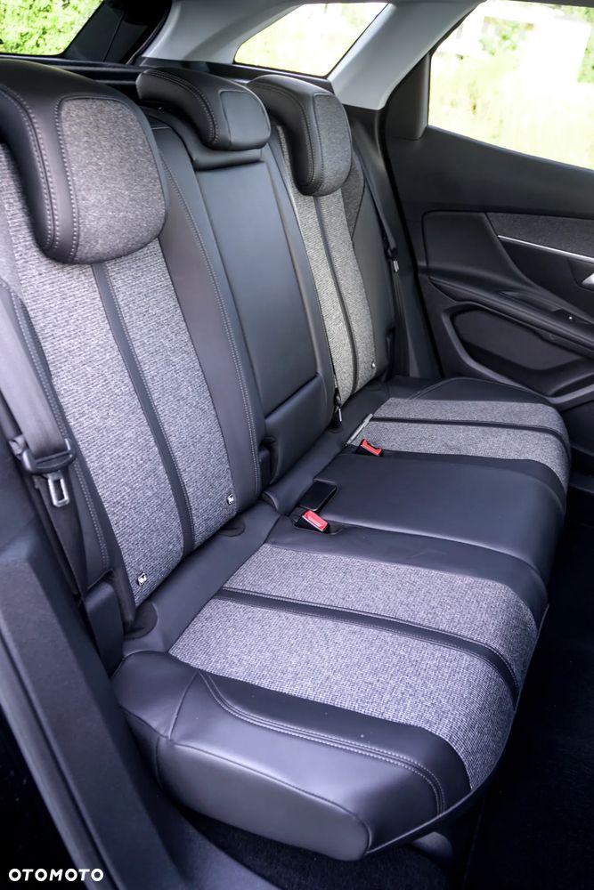 Peugeot 3008 1.6 HDi Style - 16